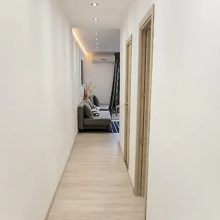 Your - Sagrada Familia Apartment